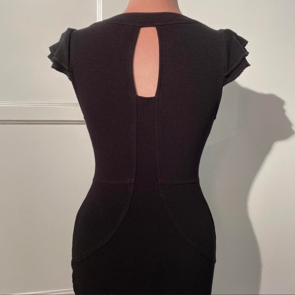 Dita Von Teese Worn Little Black Dress - Picture 3 of 11